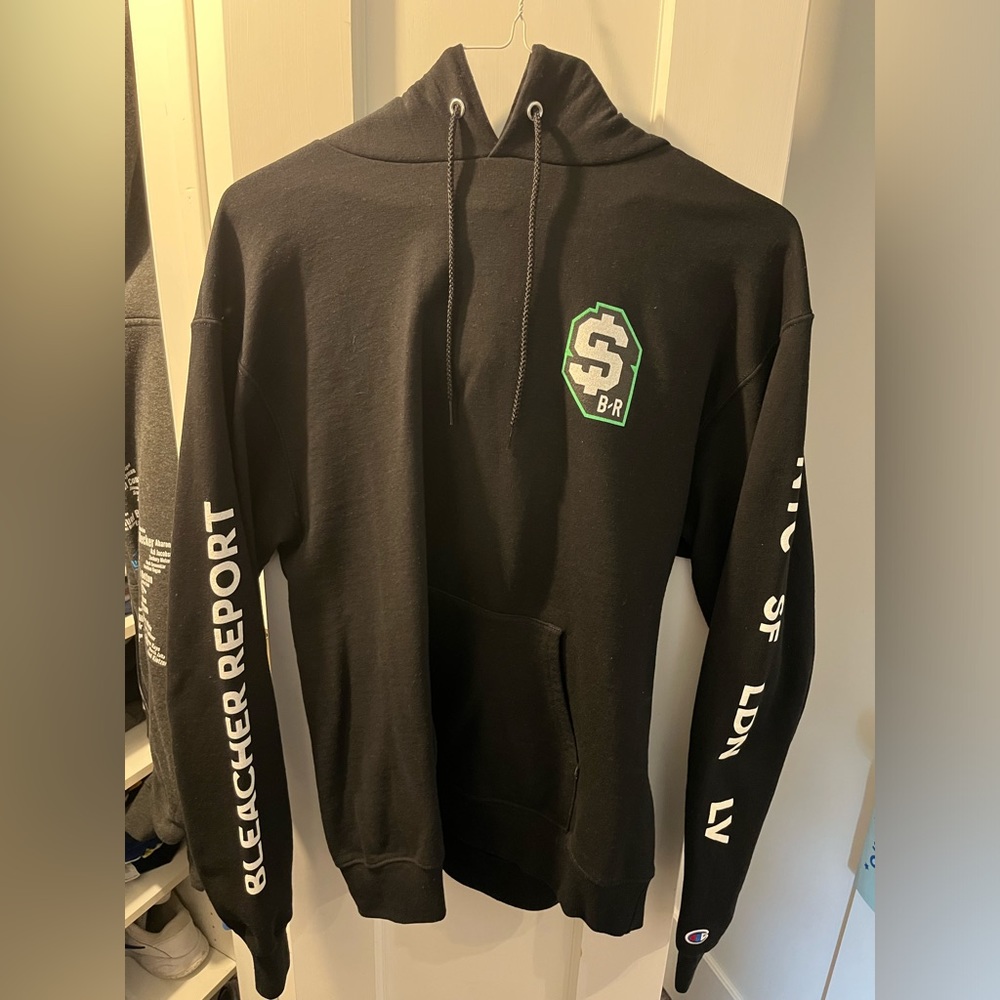 Bleacher report/champion hoodie men’s medium